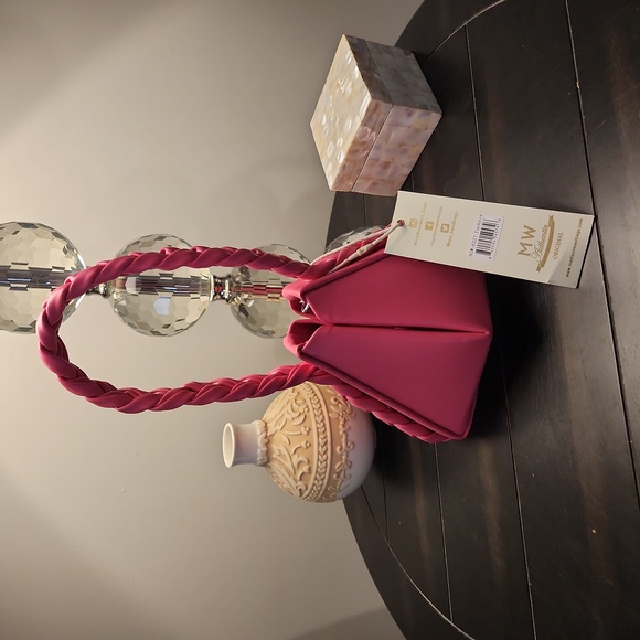 MADISON WEST Fuchsia Mini Bag with Braided handle & chain strap NWT - Picture 12 of 16